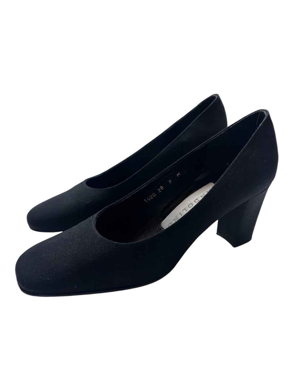 Bandolino Black Fabric Block Heel Pumps Size 8M Y2K Career Office Classic